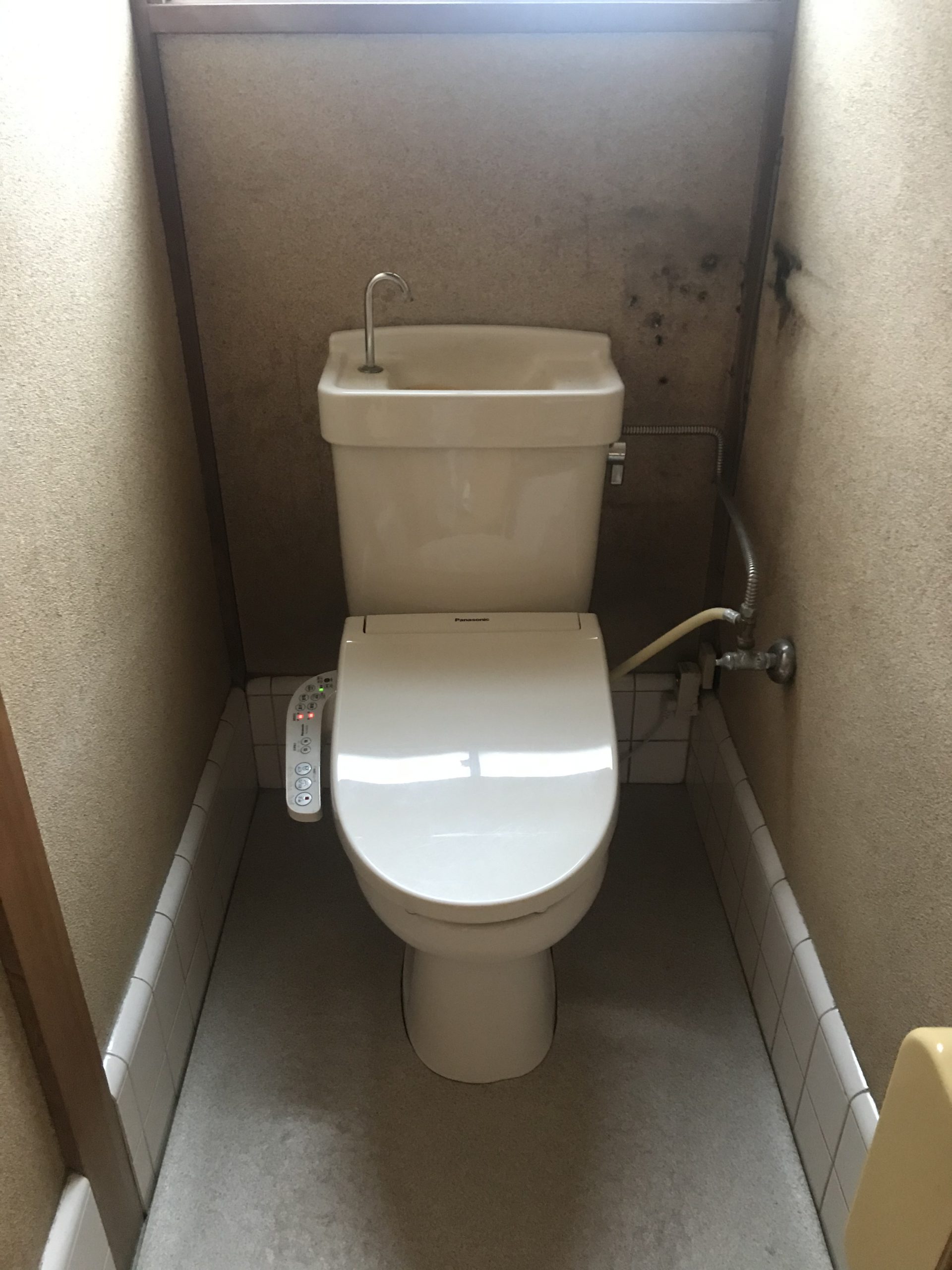 掃除性の良い便器へ トイレのリフォーム 角栄ホームズ 掃除性の良い便器へ トイレのリフォーム 角栄ホームズ